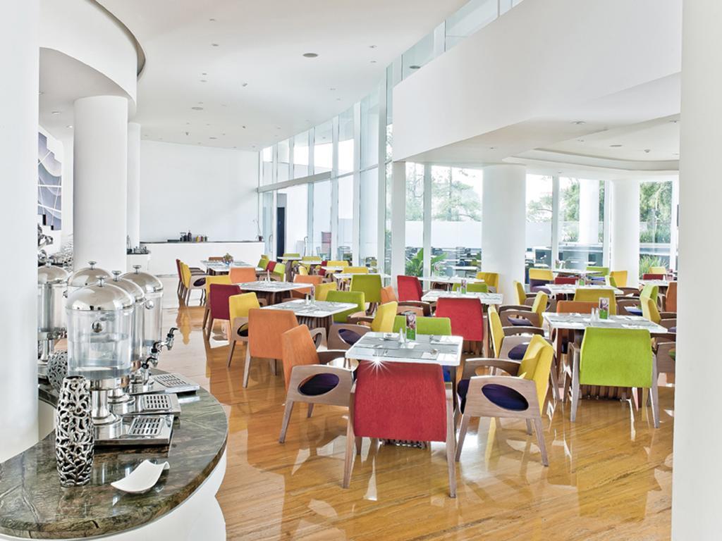 Sensa Hotel Bandung Exterior foto